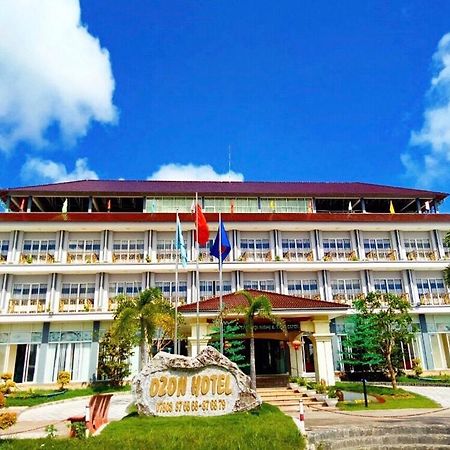 Ozon Hotel Nam Can Zewnętrze zdjęcie
