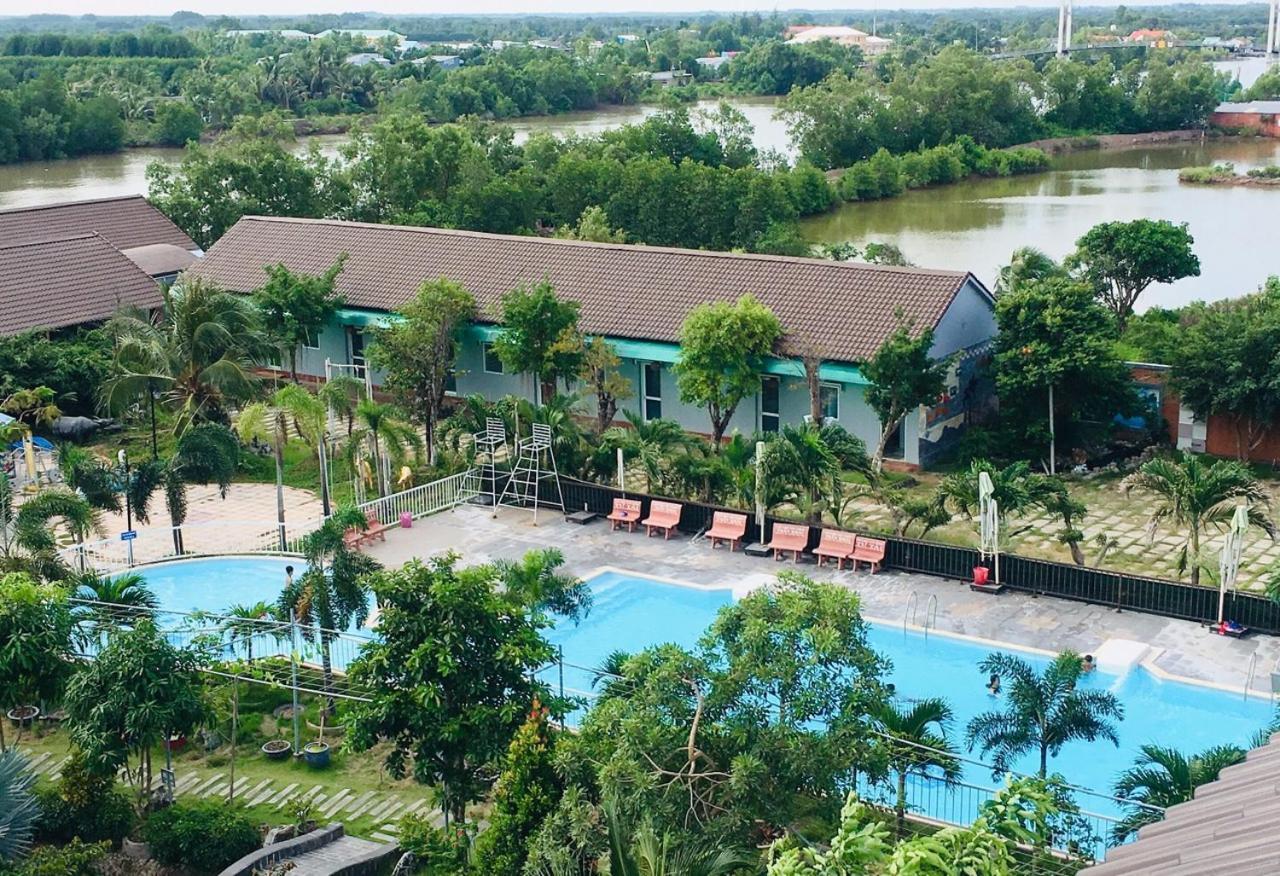 Ozon Hotel Nam Can Zewnętrze zdjęcie